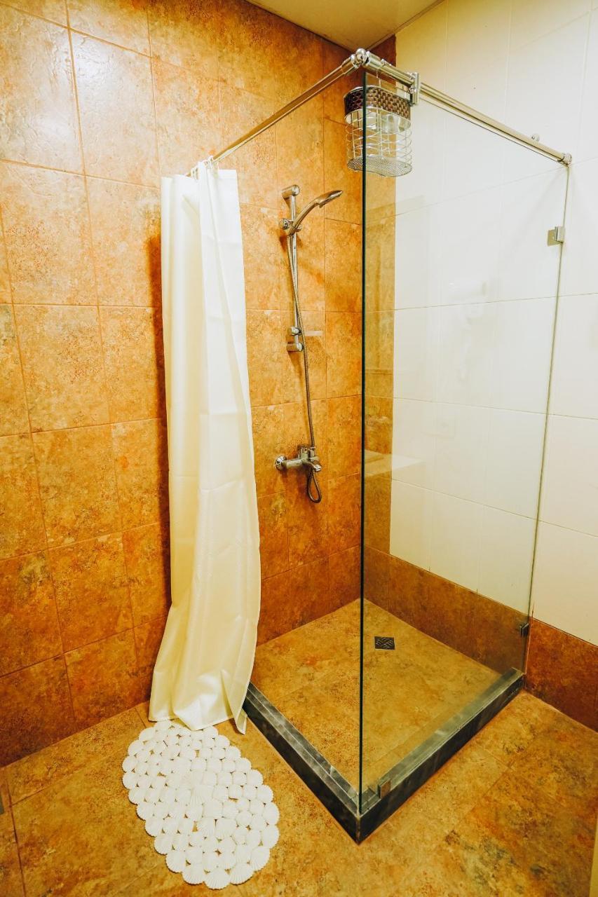 Second House Rustaveli Apartment Tbilisi Luaran gambar