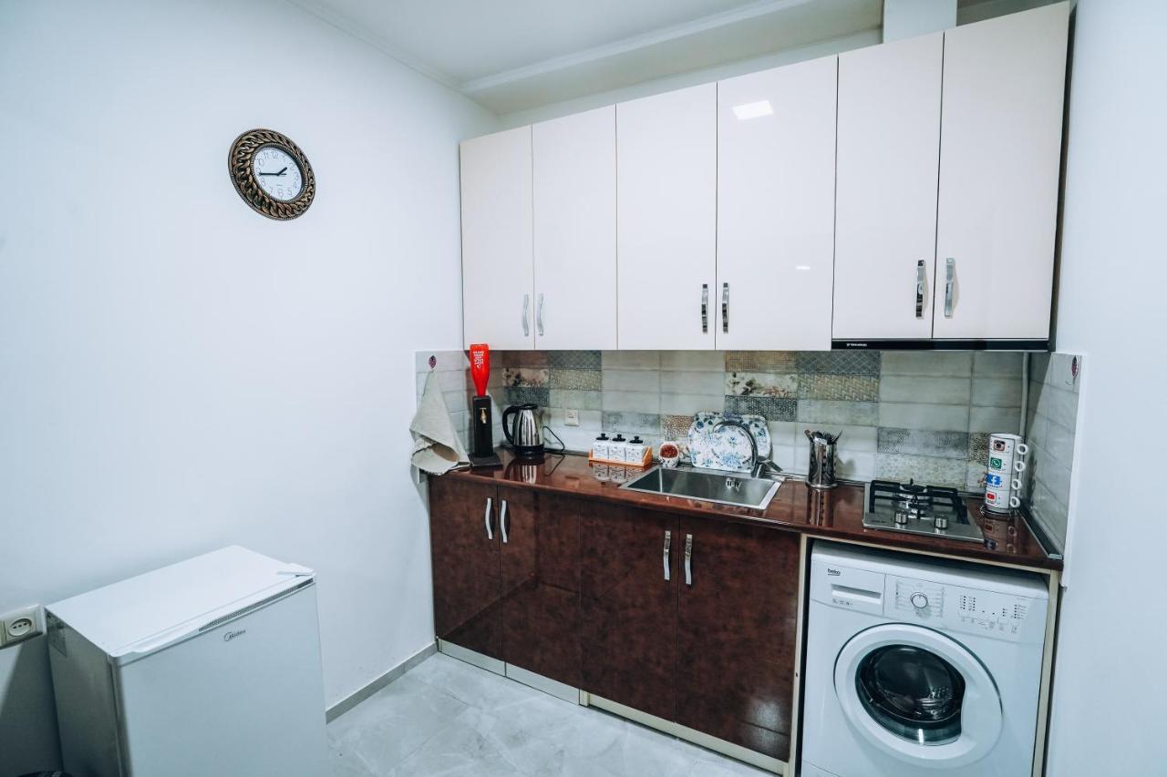 Second House Rustaveli Apartment Tbilisi Luaran gambar